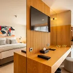 Hotel Erk *