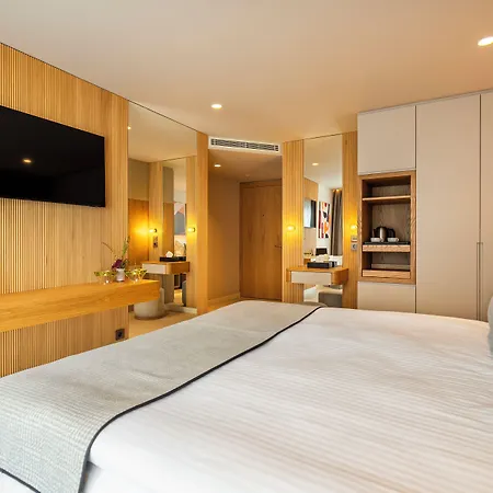 Hotel Erk *