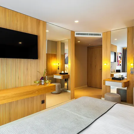 Erk Hotel